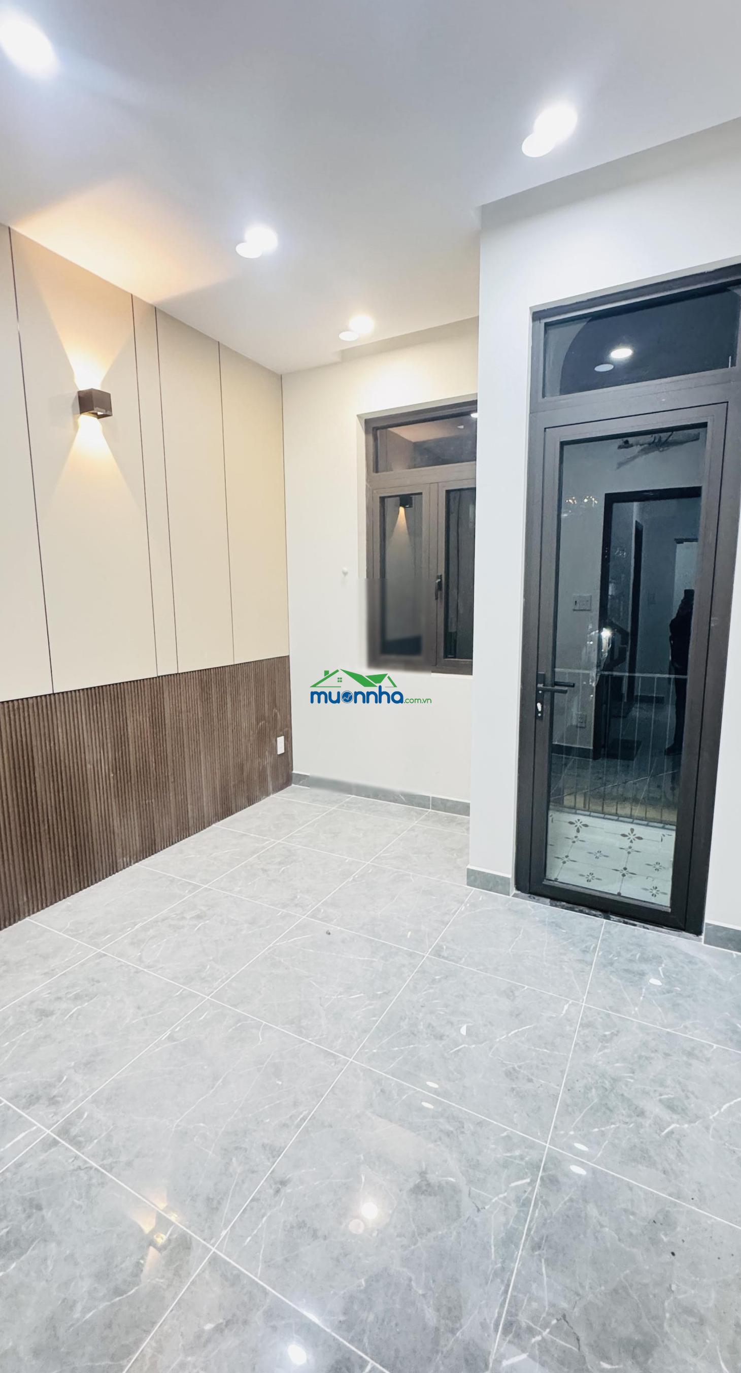 Bán nhà mới hẻm 331 tôn đản 4 phòng ngủ 2 sân thượng quận 4