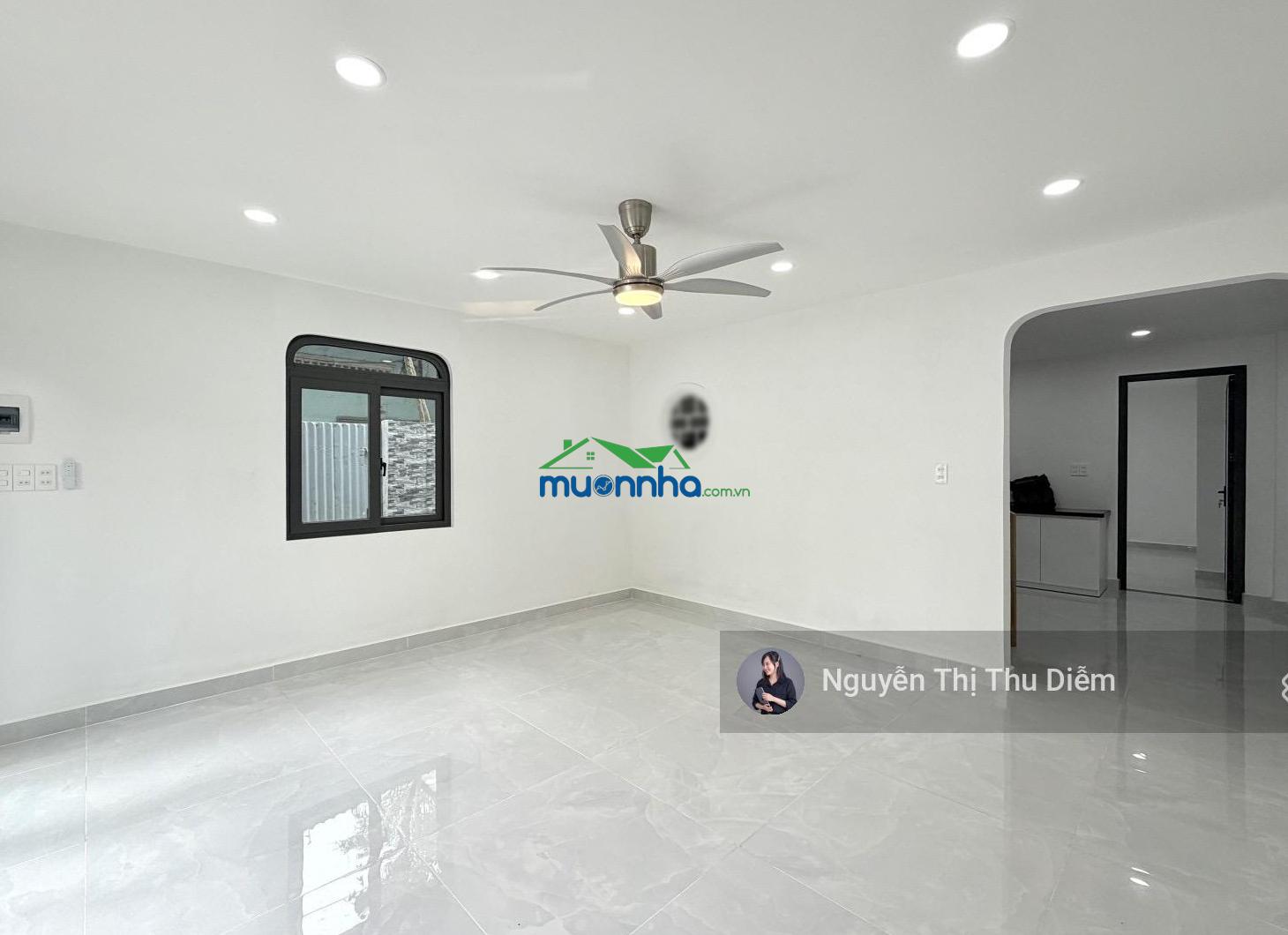 Sát mặt tiền - ngay chợ bà chiểu - (4.5x14m) - 2 tầng mới - 3 pn - đường trước nhà 8m - 4