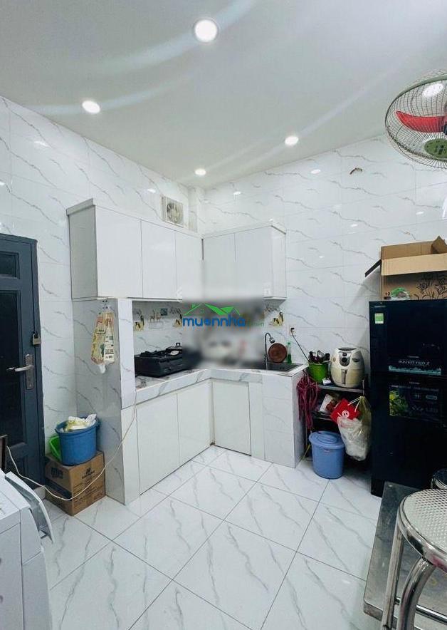Nhà bán đ. đoàn hồng phước- 1 sẹc- sát q 11, q tân bình- chỉ 4,x tỷ.