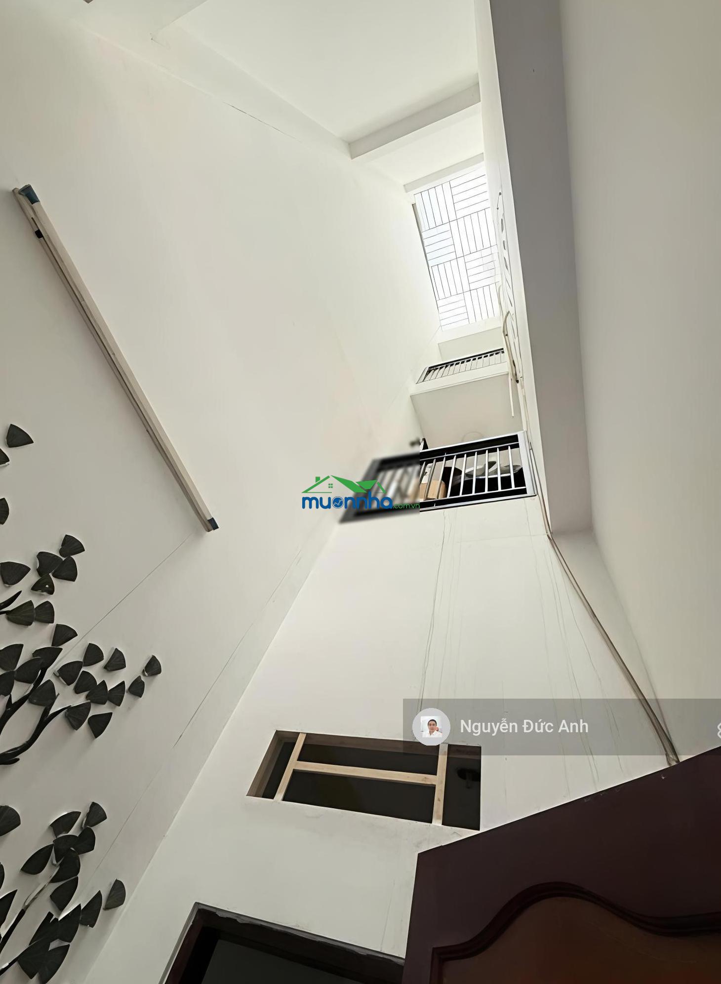 Bán nhà ngang 4.5m gò vấp cv làng hoa - hxh ôtô vô nhà - shr đẹp 4.5x17m - chủ xây ở 4tầng cứng cáp - 4