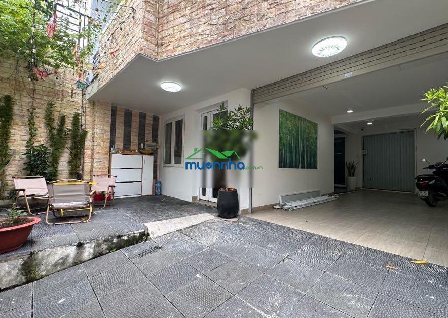 Hxh thông sát mt đường, 7.1x17m (nở hậu 10m), 3 tầng bề thế, giá quá tốt trong khu vực