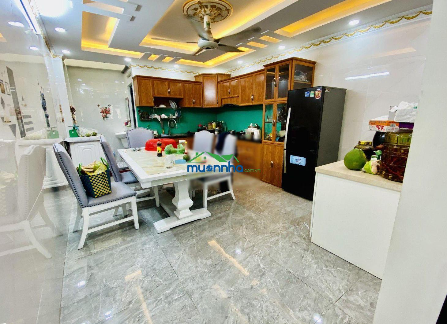 Thạnh xuân 24 quận 12 - 4 tầng 67m2 4x17 - hẻm nhựa xe tải thông - nội thất xịn - chỉ 6,2 tỷ