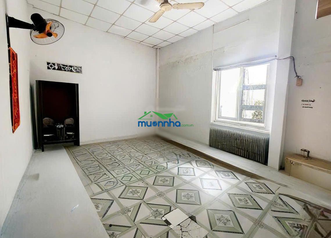 Bán nhà quận 8 - bình đông, p14, 5,8x28m nở hậu 11m sổ riêng tầm 54 triệu/m2 hẻm thông - 2