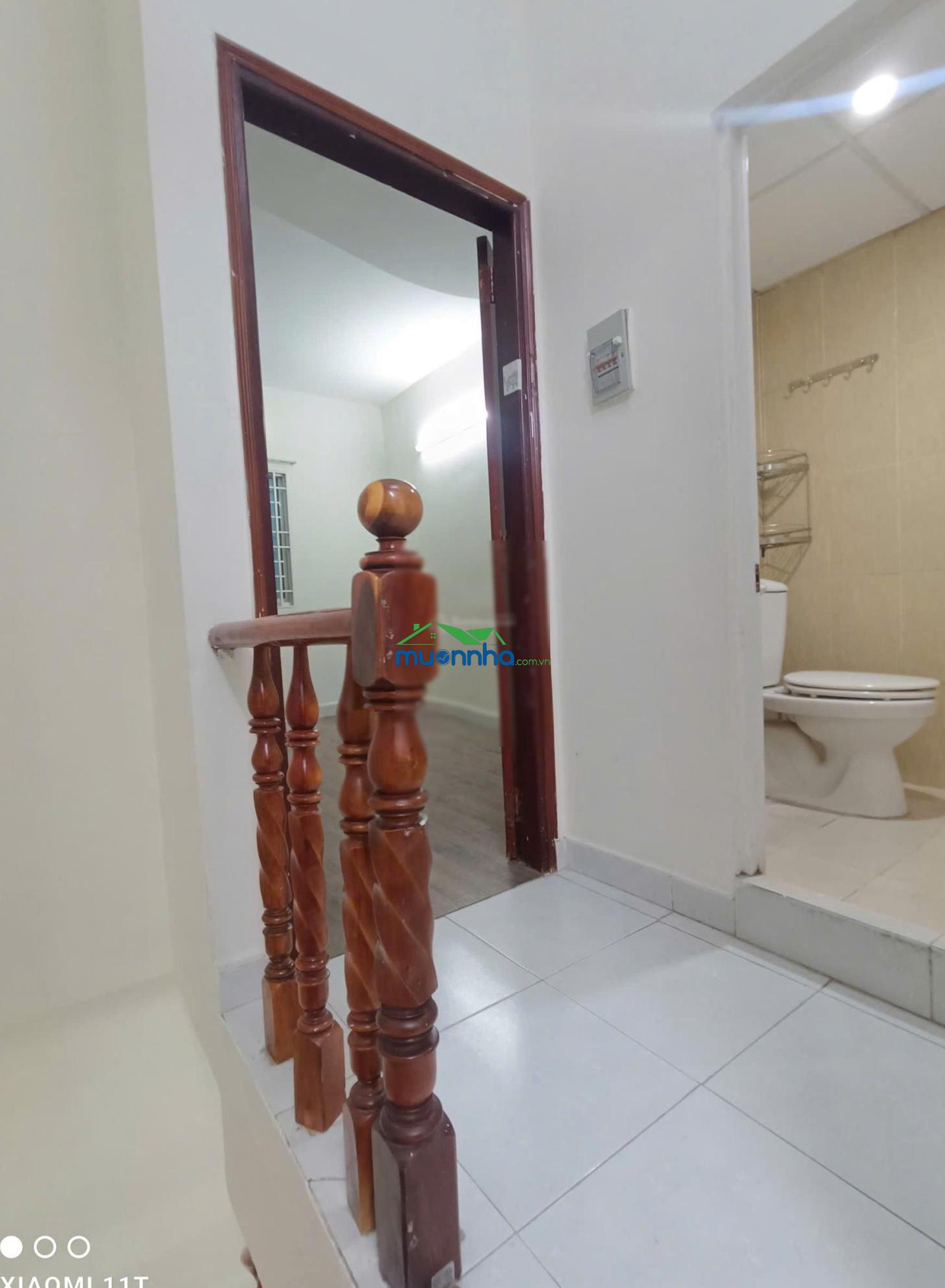 Hàng hiếm nhà 2 tầng trung tâm quận 1 vị trí cách mặt tiền 20m - 3