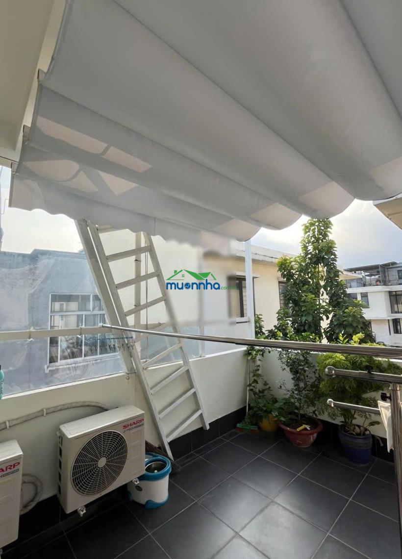 Hạ mạnh 400 triệu bán rẻ nhà 4 tầng, đã hoàn công, dt 50m2, dtsd gần 150m2, 1 sẹc bưng ông thoàn