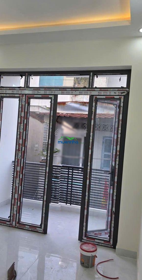 Nhà 2 lầu, mới xây, hẽm 3m cách mt phú định 50m p16 q8 gần hoàng ngân