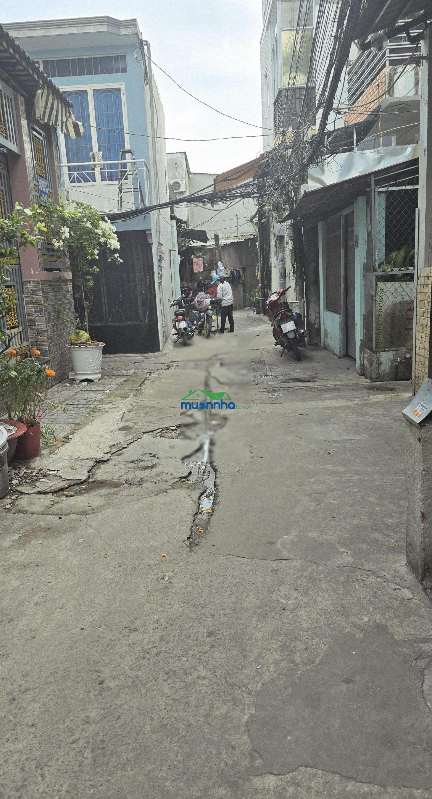 Hiếm, bán nhà đẹp quận 7 full nội thất,vào ở ngay hẻm 30 lâm văn bền,dt:50m2 ngang 5.6m giá 4tỷ8 - 4