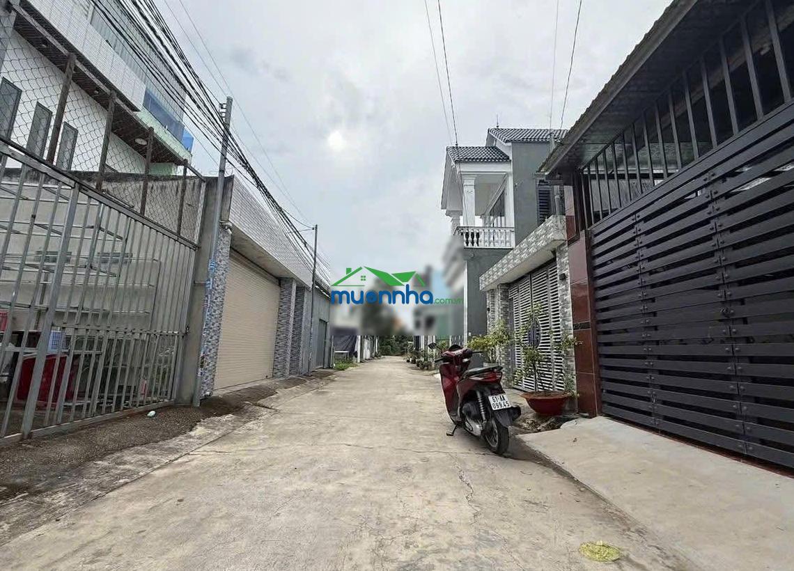 Chính chủ cần bán miếng đất giáp chợ phú chánh a, phường bình dương