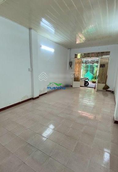 Nhà bán hẻm 4m đường phan văn trị , q5 , dtcn 45m2, 2 tầng , gía 8 ,8 tỷ.