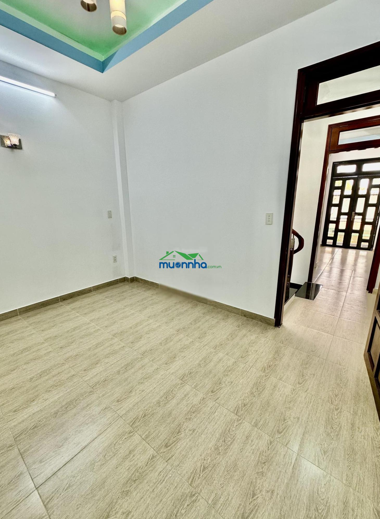 3 tầng 4pn sát lê trọng tấn-hẻm xe tải-52m² không lộ giới-hoàn công đủ- chỉ 4.99 tỷ
