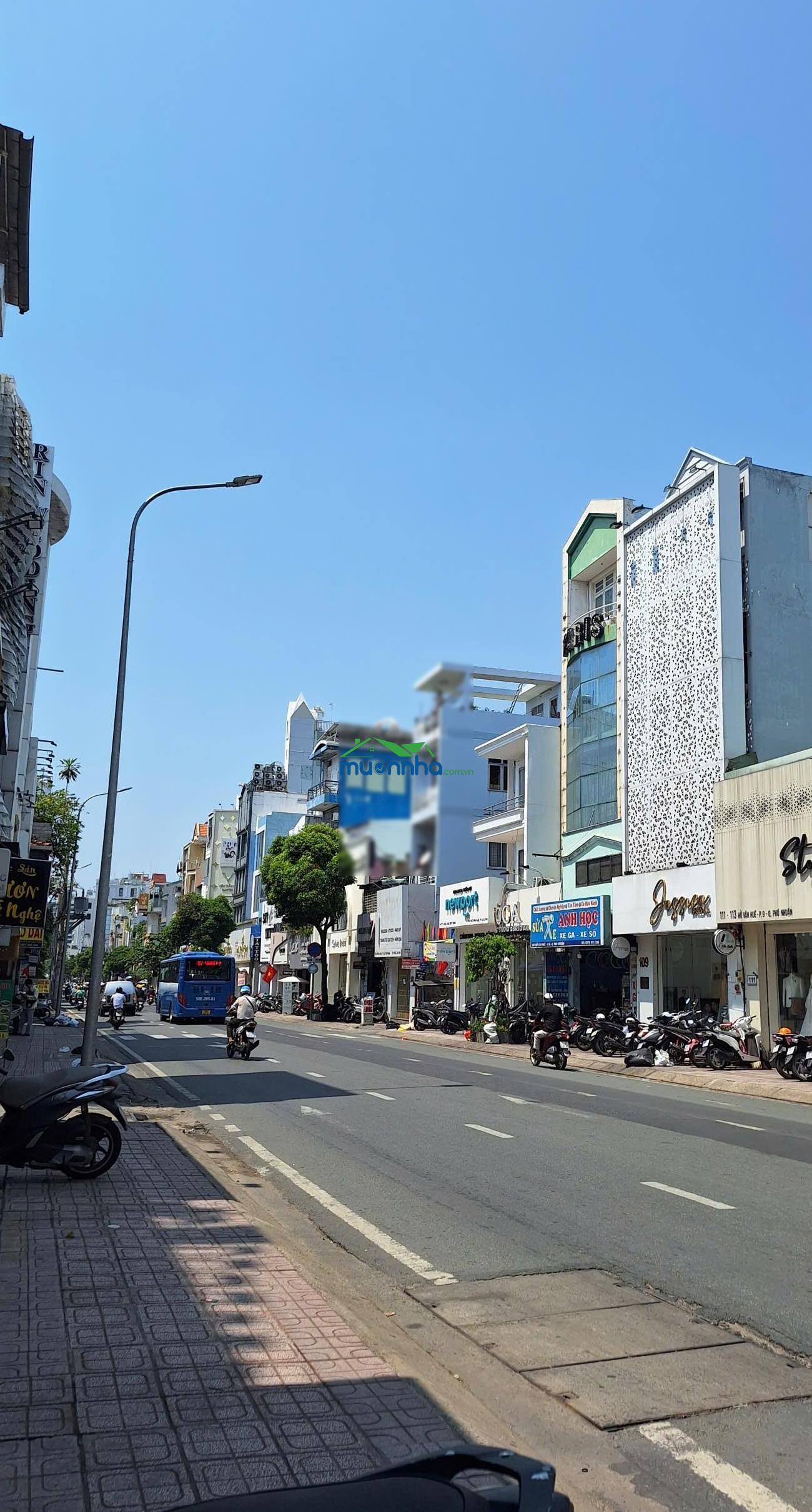 Bán nhà riêng tại hồ văn huê, giá cực chất 48 tỷ, 188.3m2, 6pn, 4wc - 2