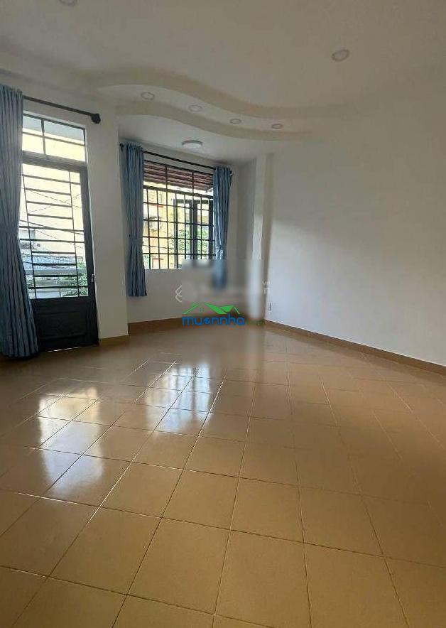 Nhà đẹp bùi đình túy - lô góc - gần 50m2 - 2tầng btct - sát mặt tiền - hẻm xe hơi - bình thạnh. - 4