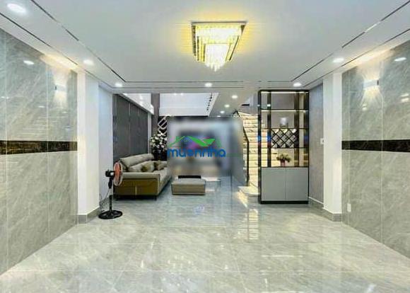 Chính chủ bán nhà lý chính thắng-quận 3 giá 5tỷ350/70m2. gần cgv lý chính thắng. cho thuê 36 triệu