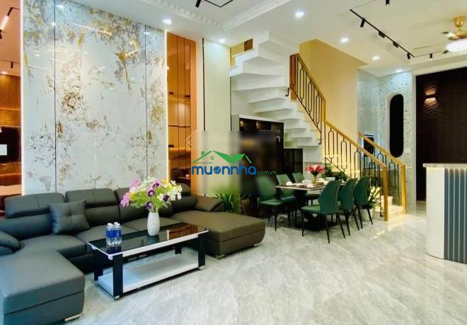 Nhà phố gò vấp ngay emart phan huy ích. dt: 61m2 (5,5 x 11) - 3 tầng - 4 pn - 4 wc. giá 6,5 tỷ - 4