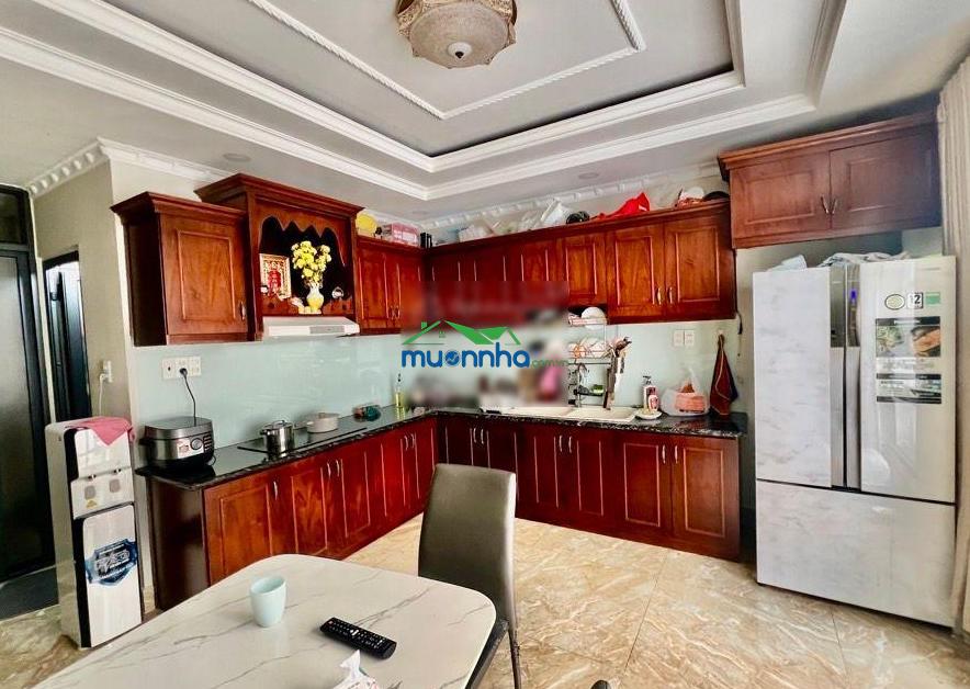 Hàng ngộp - 90m2 - 5tầng - xe hơi vào nhà - sát mặt tiền - nhà đẹp ở liền - giáp dương quảng hàm - 2