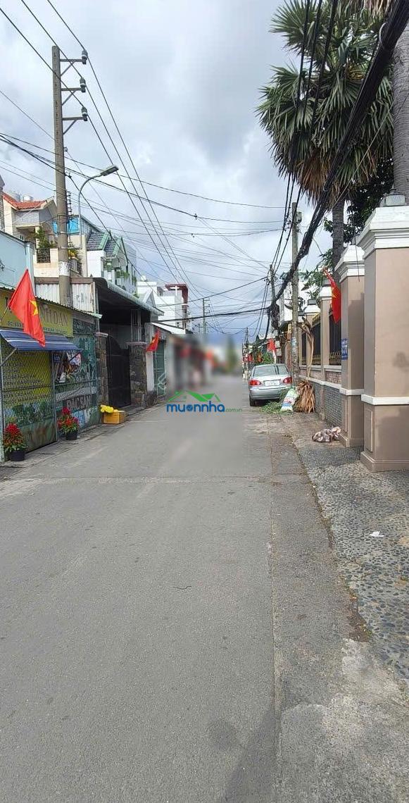 Bán đất tặng kiot - 6x25m - hẻm xe tải - đường số 8 - lx - gần chợ - đang cho thuê 25 triệu