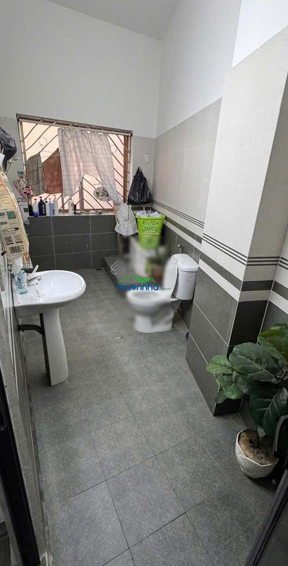 Xe hơi ngủ nhà - ngang lớn! bán nhà hxh lê quang định (7,6x10m) - 4 tầng ở ngay. khu dân trí cao - 4