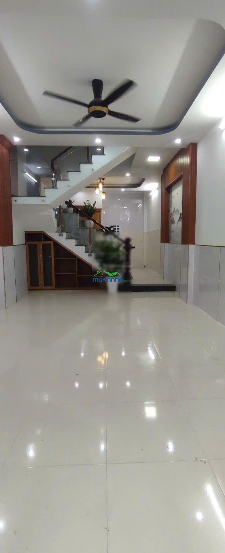 Bán nhà - bình tân - hẻm xe hơi thông - gần tân phú - 48m² - 3 tầng - 4 phòng ngủ - chỉ 5.4 tỷ
