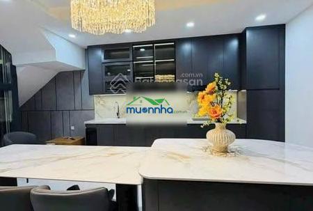 Siêu hiếm - nhà mới có thang máy - sát hẻm xe tải phan văn trị - 100m2 - giá 9.65 tỷ