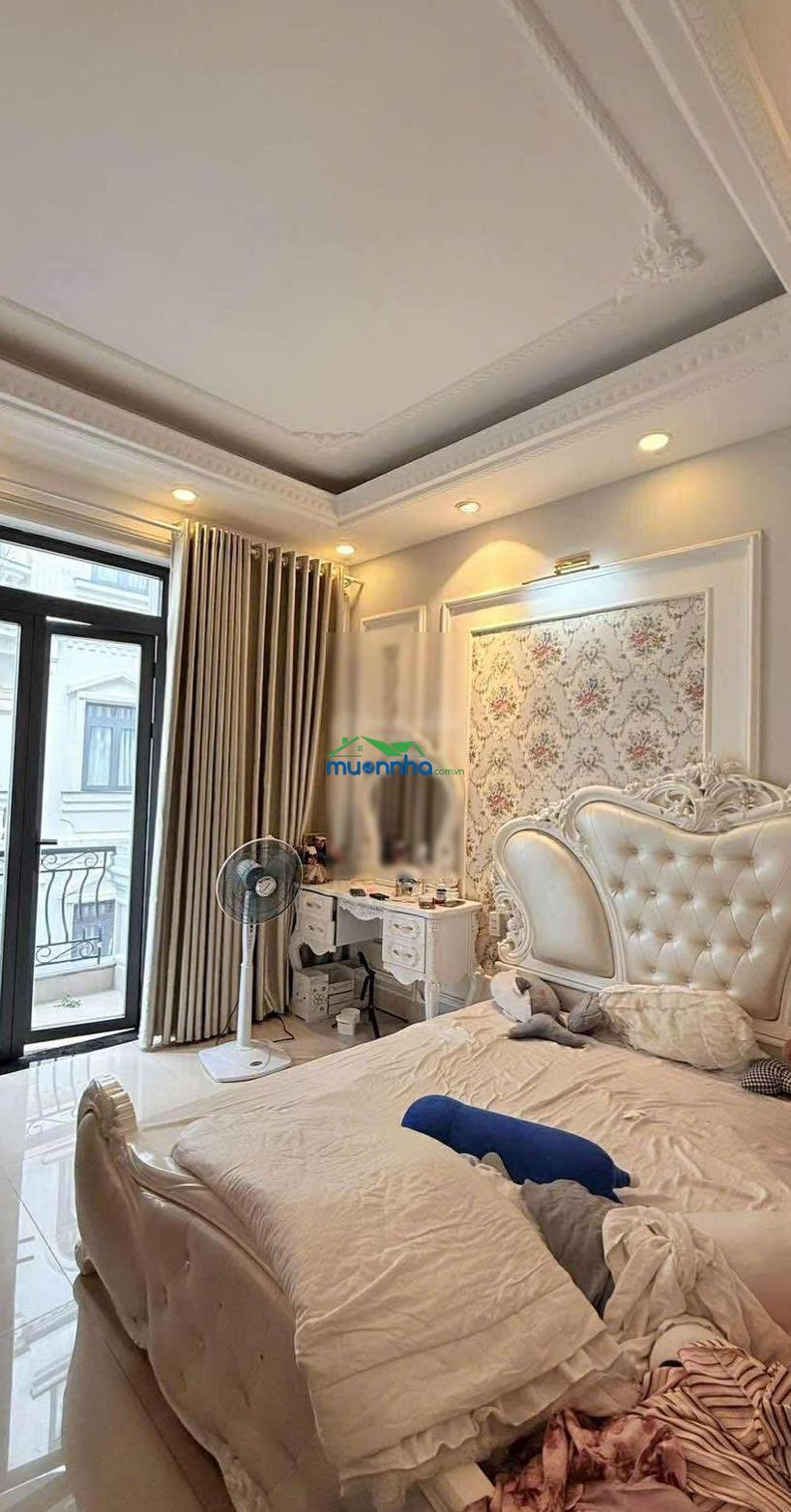 Hxh 1/ dương quảng hàm. cách mt 15m. 60m2-5 tầng. 7 tỷ tl