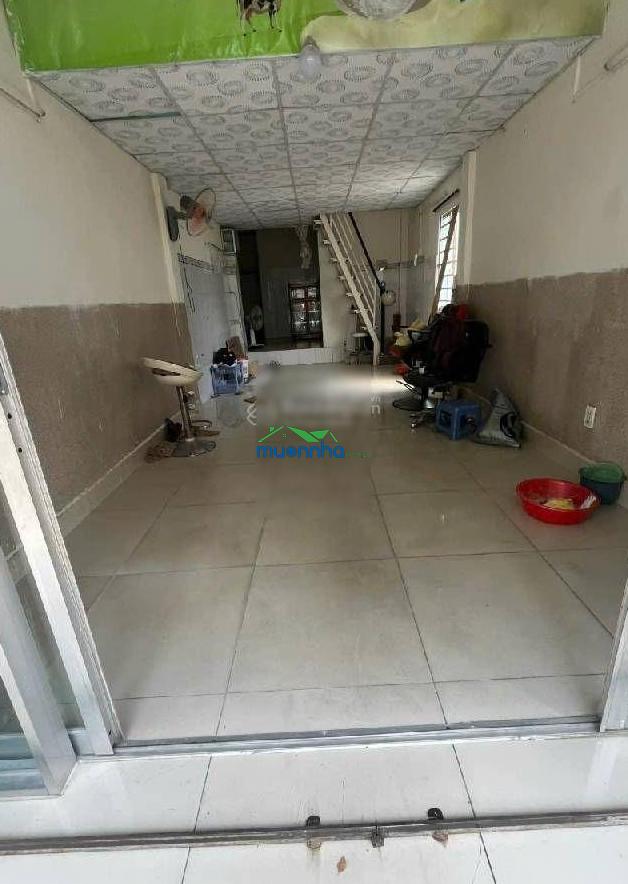Nhà 2 tầng 39m gần cầu vượt linh xuân, đường rộng kinh doanh tốt, chỉ 2 tỷ 6 - 4