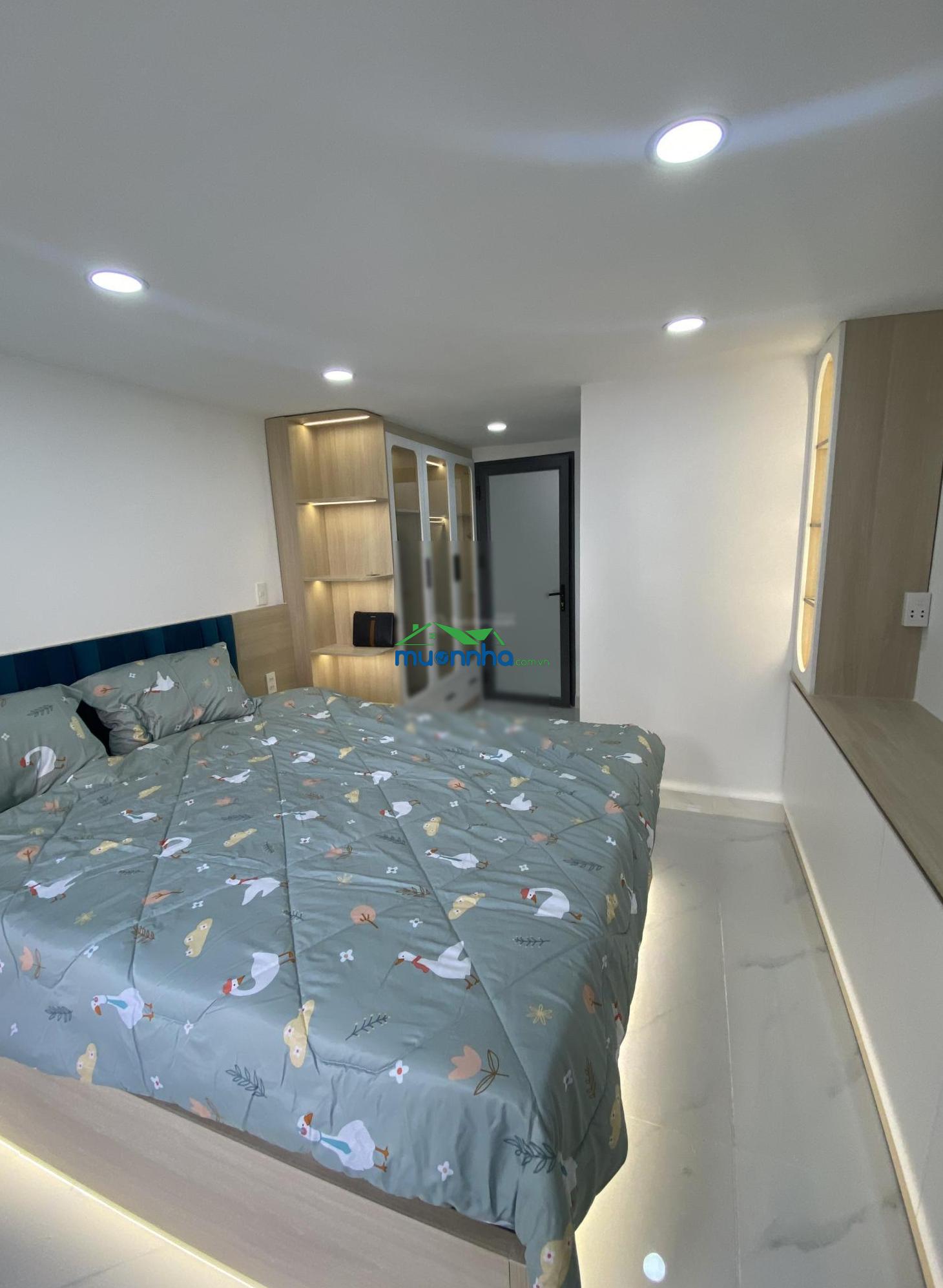 Cực rẻ - nhà khu vip phan đăng lưu 36m2 - lô góc - giá 6,3 tỷ