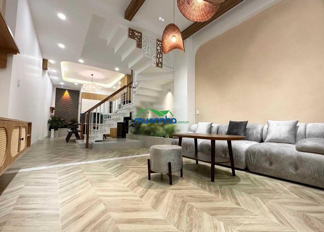 Bán nhà hẻm xe hơi đường võ thị sáu, quận 3, dt: 5,3x14m (3 tầng), giá 17,9 tỷ