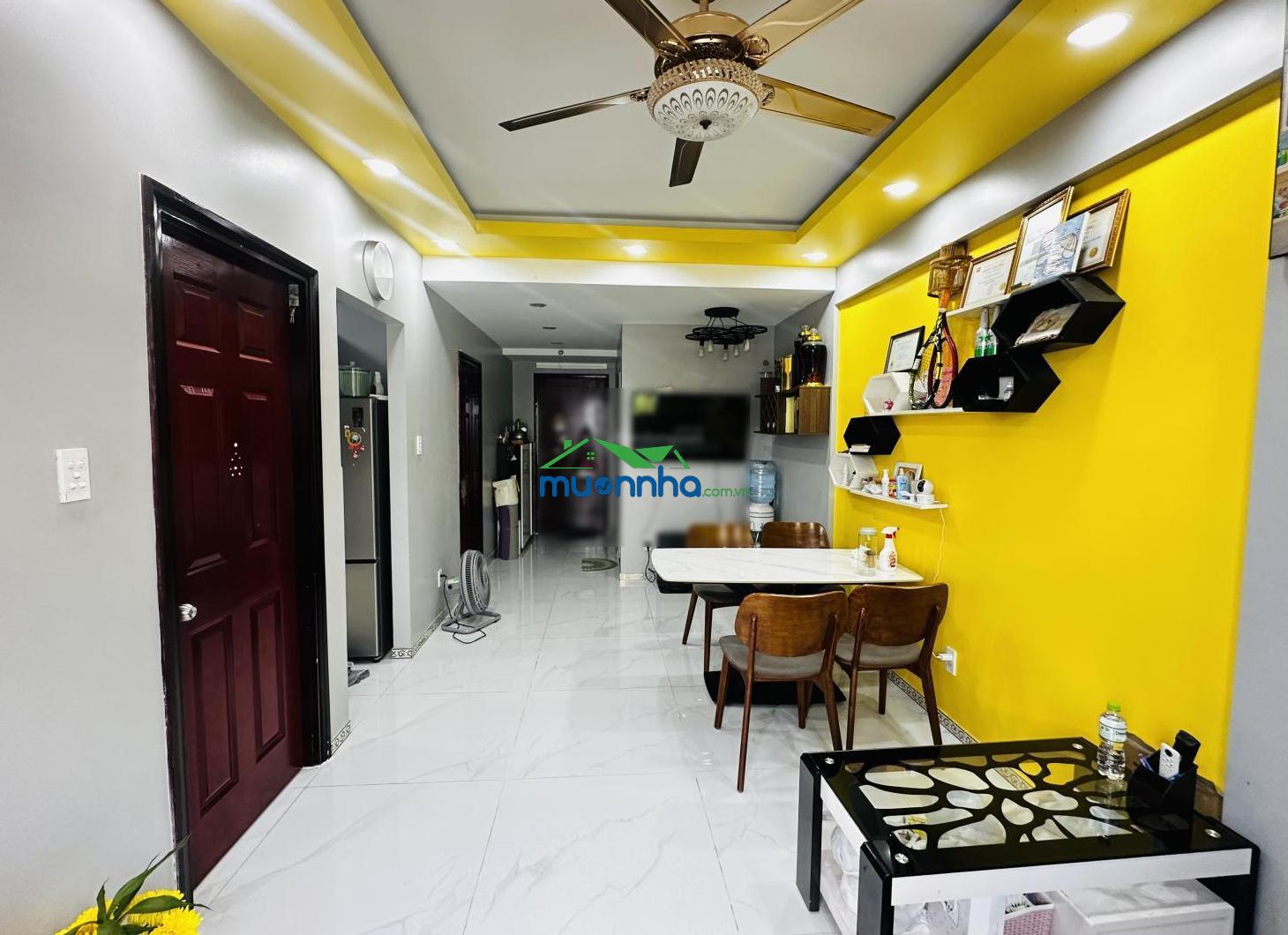 Bán căn hộ ehome 3 , block a9 mặt tiền ,có ban công,2pn,2wc, 67m2 ,wiew nội khu công viên xanh mát