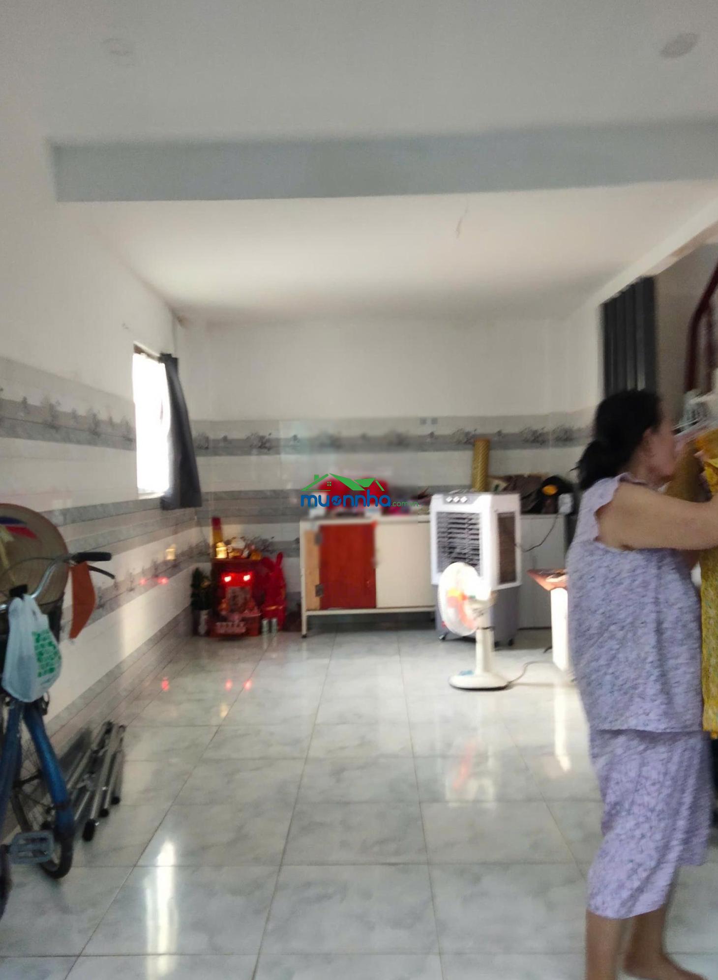 Bán gấp nhà thuộc phường hiệp thành q12, đường hiệp thành 17 vào 200m dt 60m2 đất 680tr