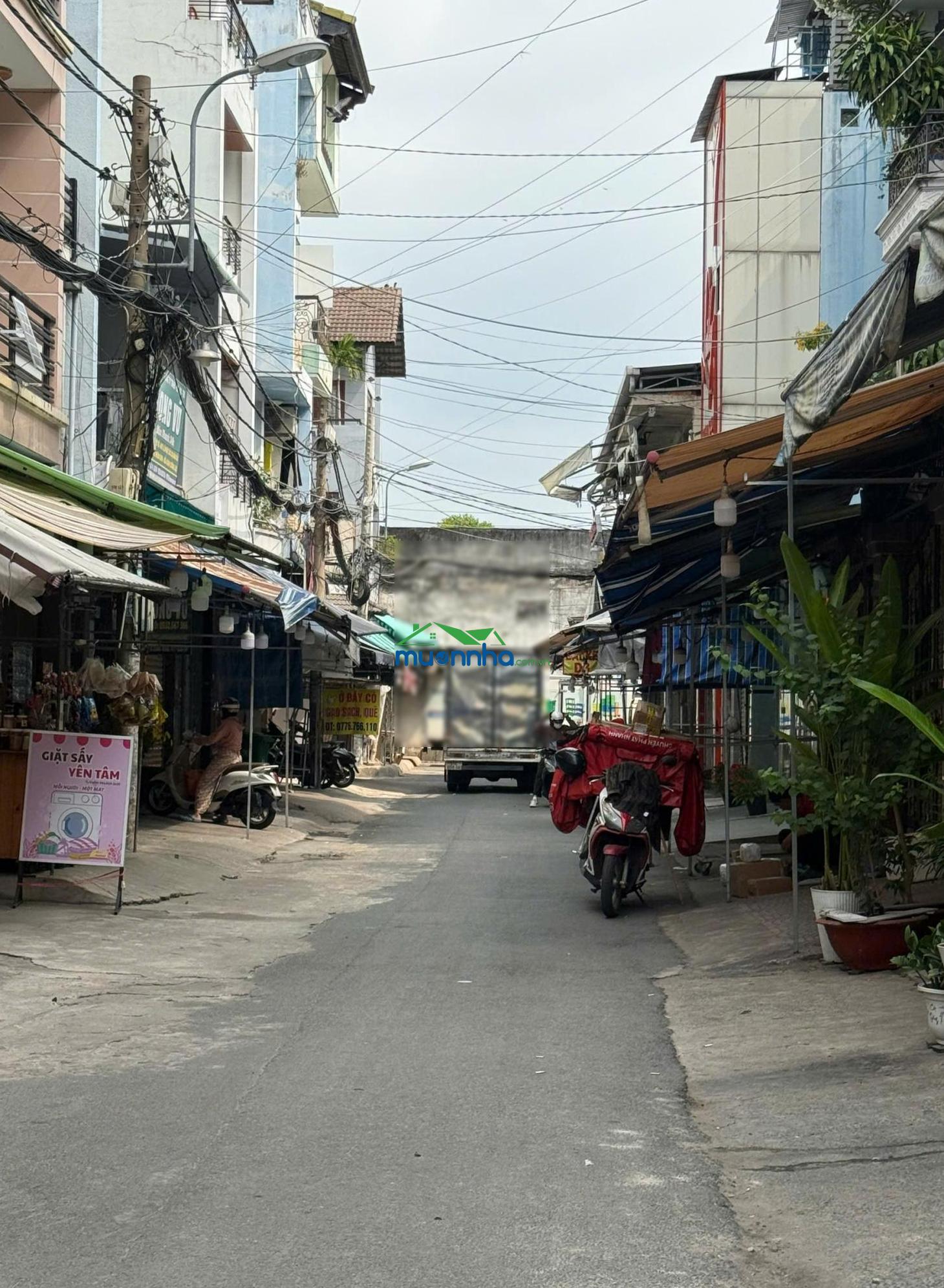 Bán nhà gần mt dương quảng hàm, trệt 3 lầu, giá 8.6 tỷ - 3