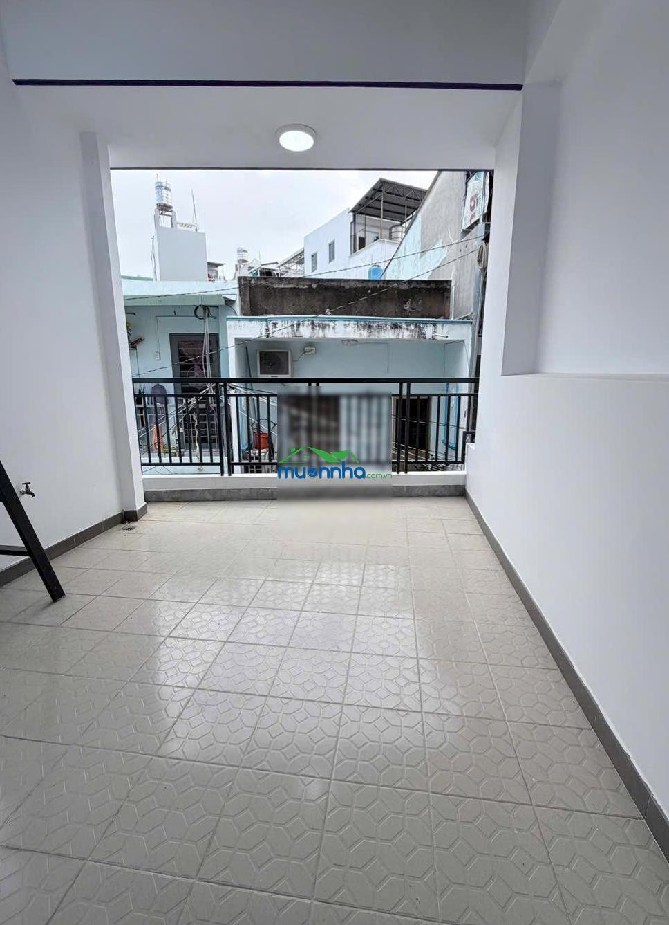 Nhà bán khu hiện hữu tại hẻm 181 âu dương lân