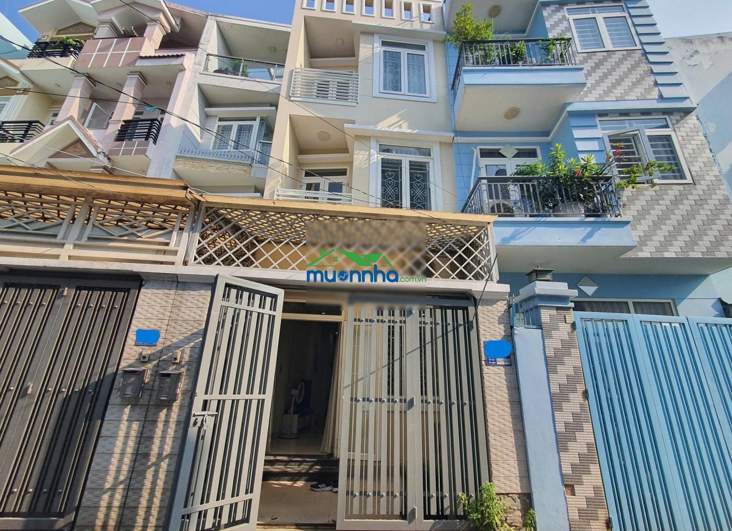 Nhà đẹp 3pn 4wc xe hơi đậu cửa ngay bình trưng tây. để lại nội thất, sổ hồng công chứng trong ngày