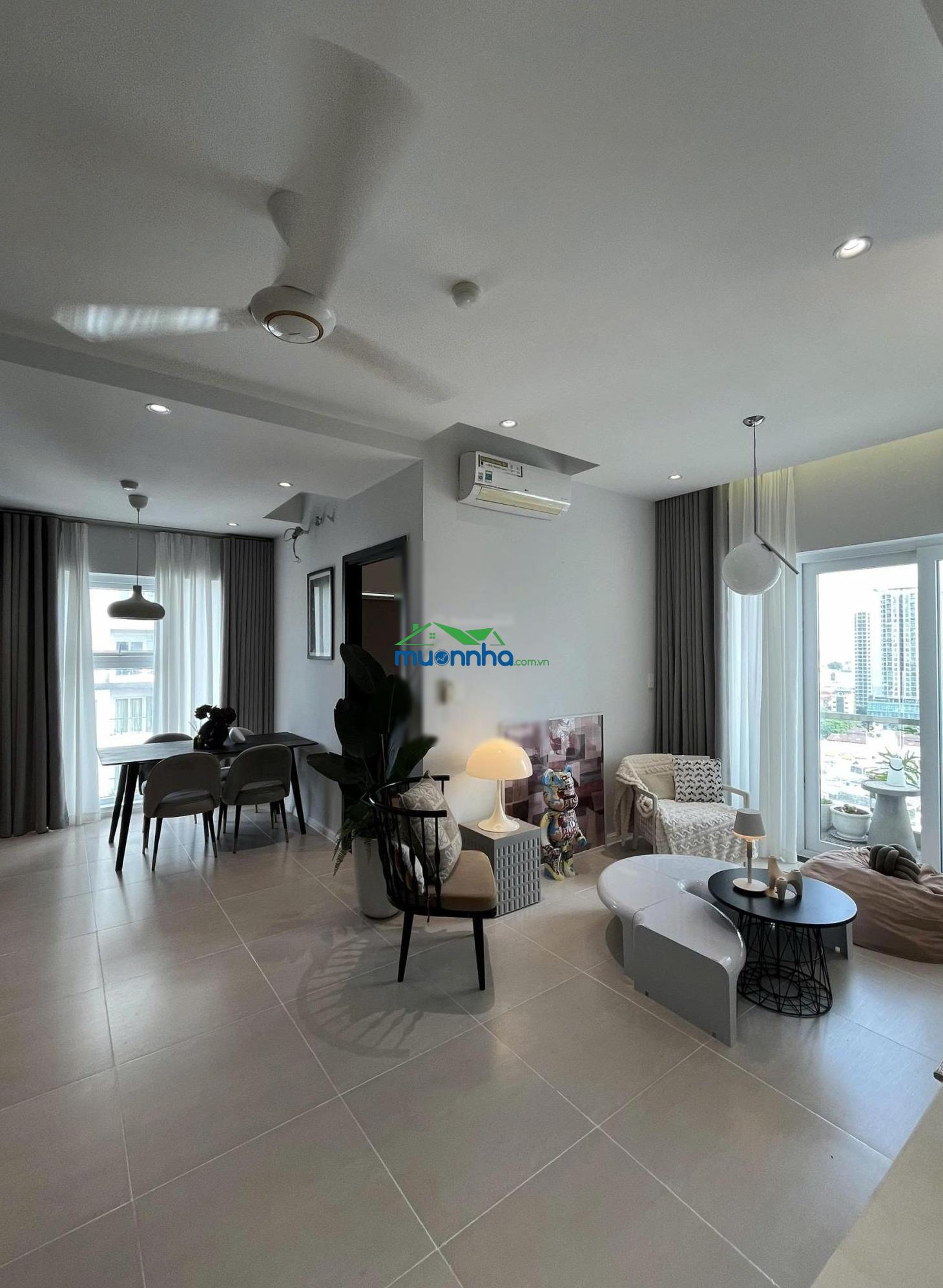 Cho thuê căn hộ xigrand court, q10, 80m2, 2pn, 2wc, căn góc, full nội thất, giá 18tr/th, 0976 028 ***