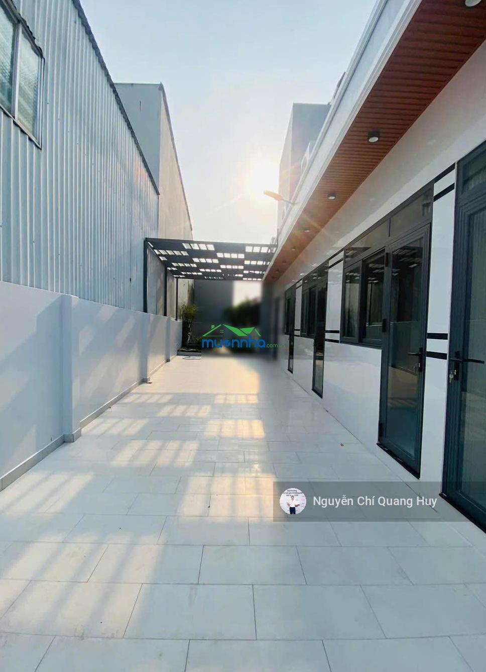 Nhà phố sân vườn xanh mát - đường xe hơi huỳnh tấn phát - khu dân cư an ninh - 8m x 14m giá 6,79 tỷ