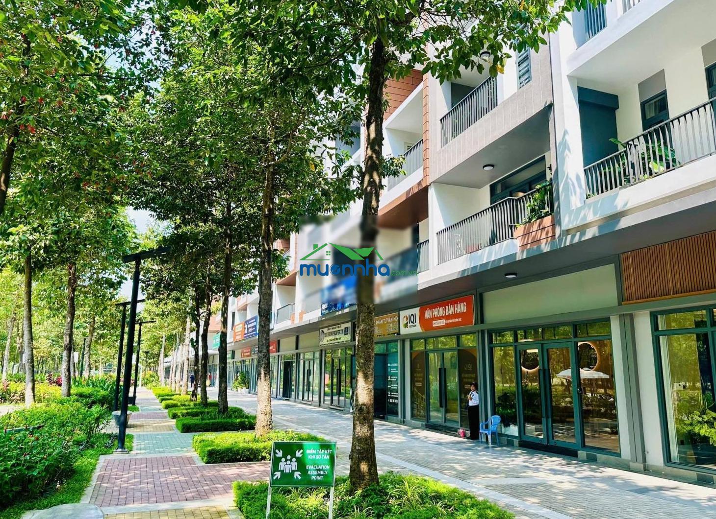 Cho thuê văn phòng artisan park bình dương, 95m2 bàn giao thô, trực tiếp gamuda land