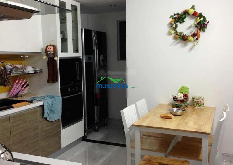 Bán nhà đường huỳnh văn bánh - xe hơi ngủ trong nhà - 45m2 - 5 tầng - mới đẹp ở ngay