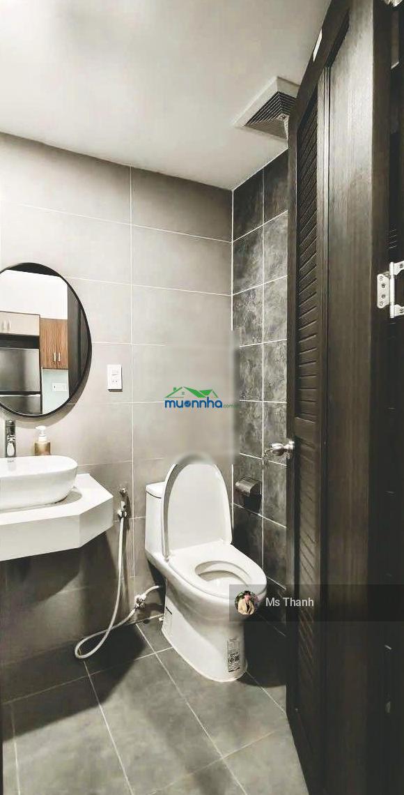 Dòng tiền 60 triệu/tháng, nh 10m x 16m, 5 tầng, ngay khu phố ẩm thực phan xích long