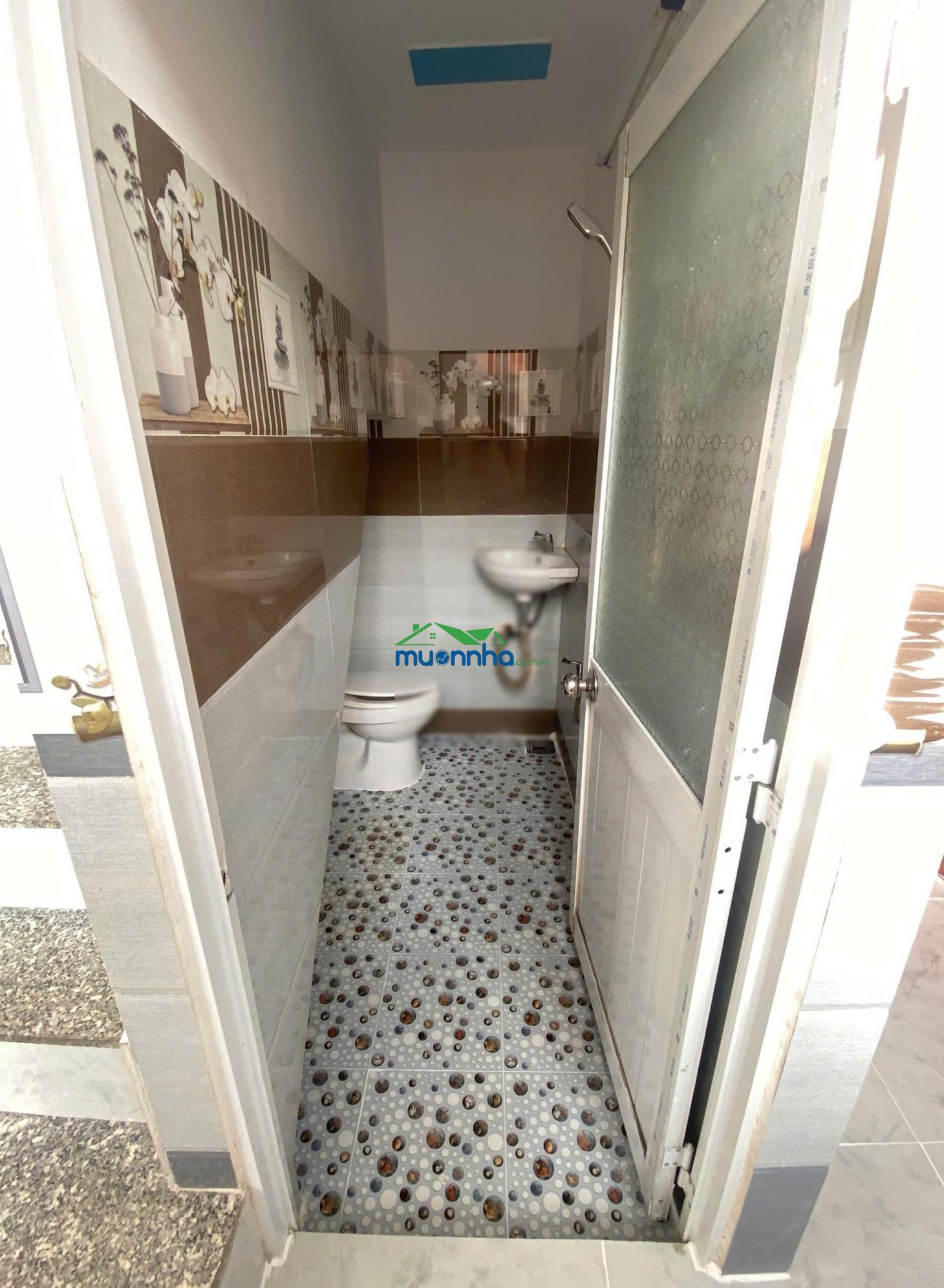 Chủ gửi bán nhà riêng tại cuối nguyễn văn bứa, 56 m2, giá siêu hời chỉ với 395tr