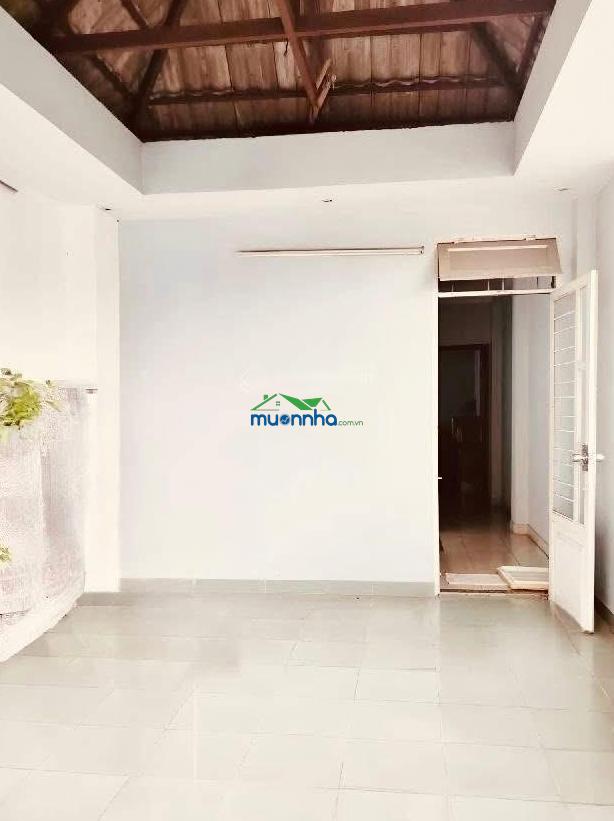 Bán nhà mt khu vip k300 - xe hơi thông - 65m2 - 4 tầng. nhỉnh 9 tỷ. - 4