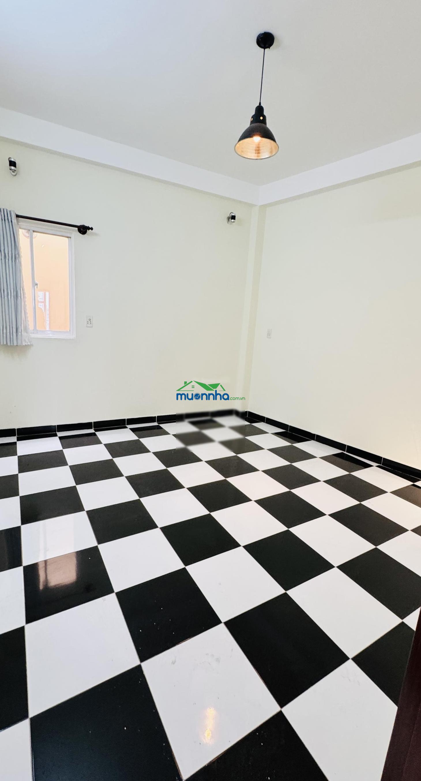 Bán nhà 5 phòng ngủ hẻm c13 tôn đản quận 4