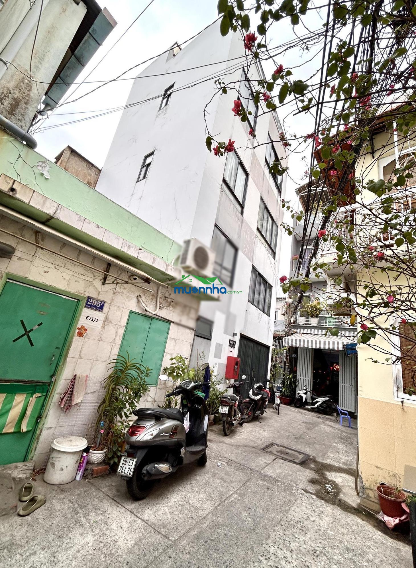 Siêu phẩm nhà dt lớn 110m2, 5.9m, nở hậu tl kế bên mt xe hơi đoàn văn bơ gần đh nguyễn tất thành - 3