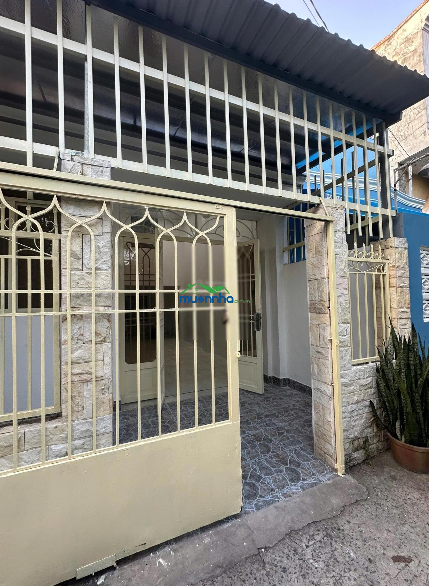 Bán nhà riêng chính chủ, diện tích 81.3 m vuông. khu dân cư thân thiện. nở hậu