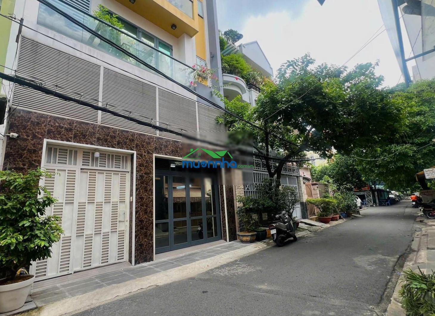 Bán nhà hxh6m nơ trang long ngay phan đăng lưu. dt 6x20m, cn 119m2, 4 tầng mới. giá chỉ 13,9 tỷ tl