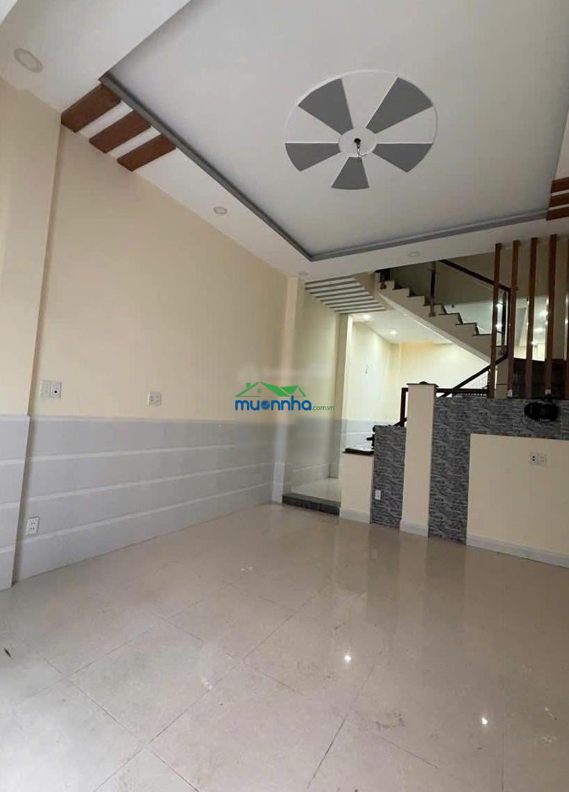 Bán nhà riêng hẻm xe hơi dương quảng hàm, p5, gv,dt: 4x11m, 1 lầu, 2pn, 2wc - 4