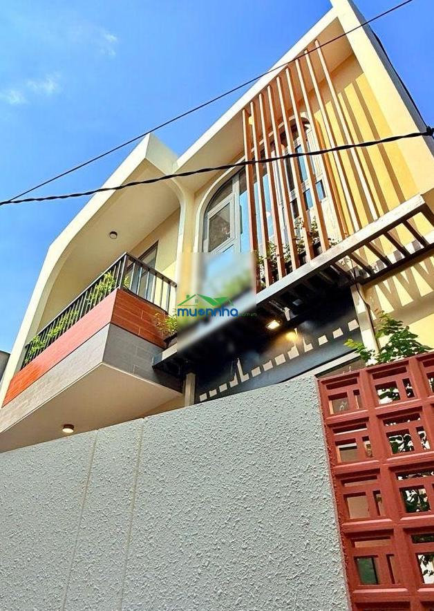 Bán gấp giảm 300tr, 2 tầng (3pn, 3wc), dt: 7x7m (50m²), 5p tới học viện cán bộ, 30m ra hxh, 6.98tỷ