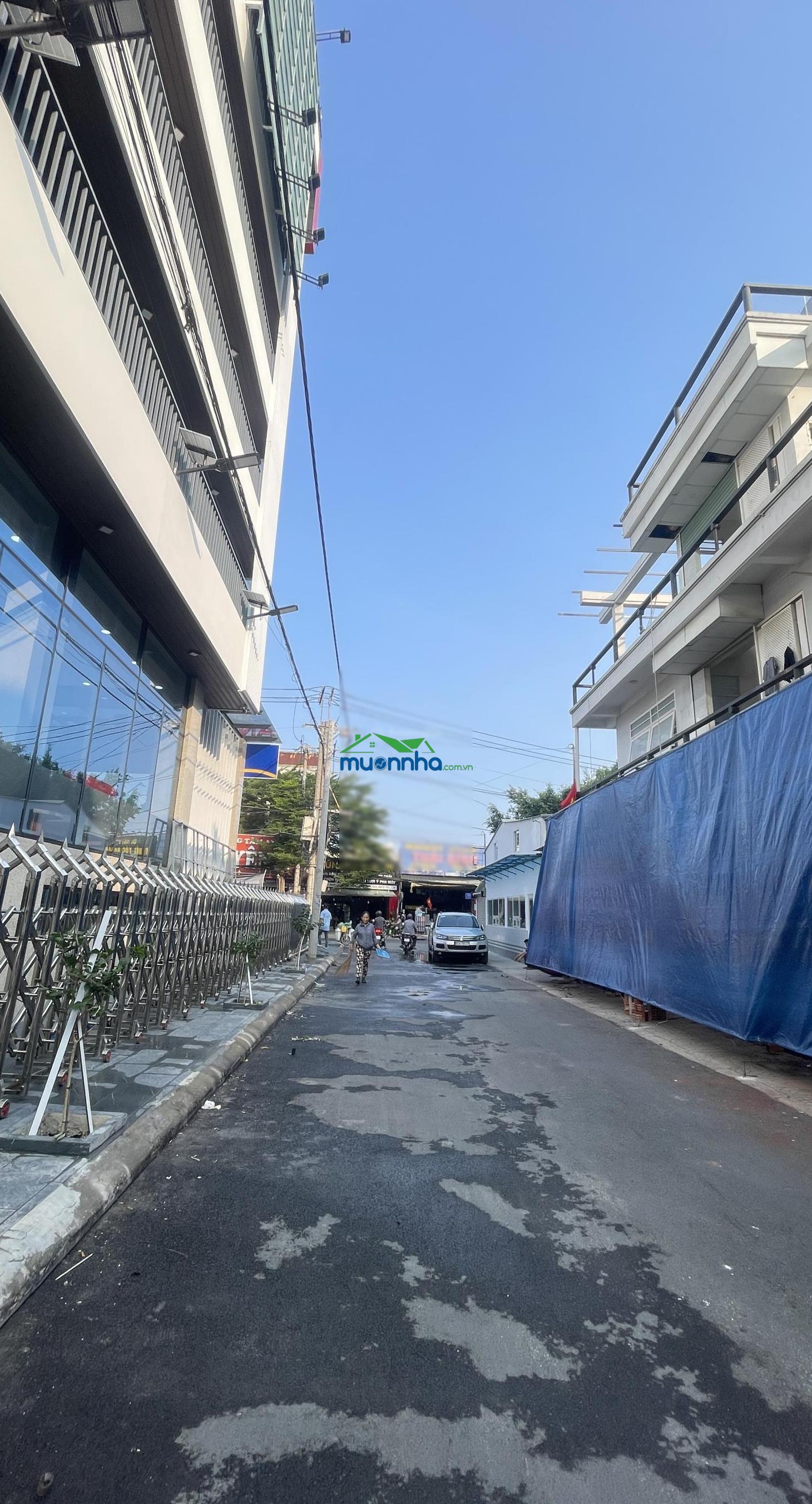 Nhà hà huy giáp q12 - 67m2 - hẻm nhựa 8m có vỉa hè - chỉ 5.2 tỷ - 3