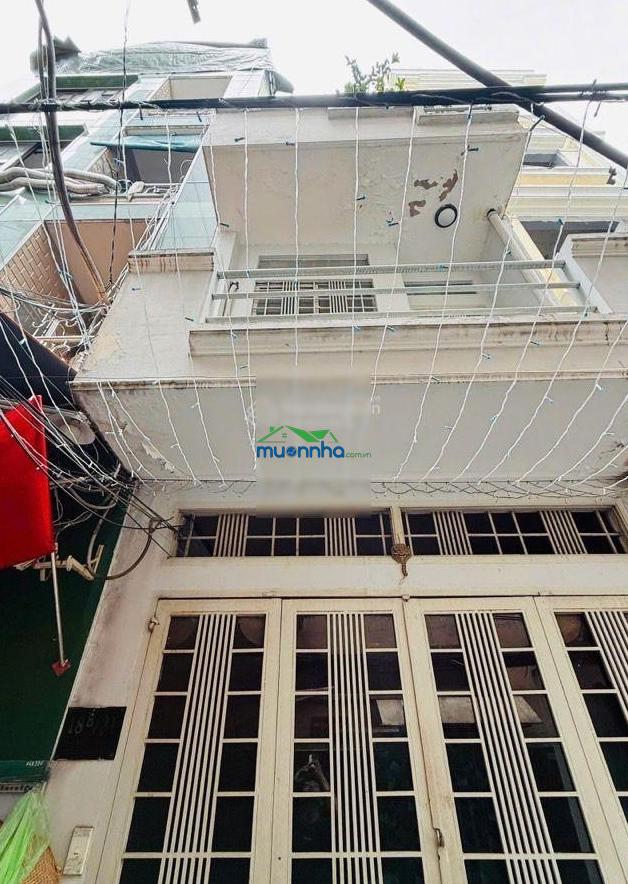 Quận 1, nguyễn thị minh khai: dt 34m, đúc btct tầng, 3pn, 3wc, pk, bếp: giá 8 tỷ