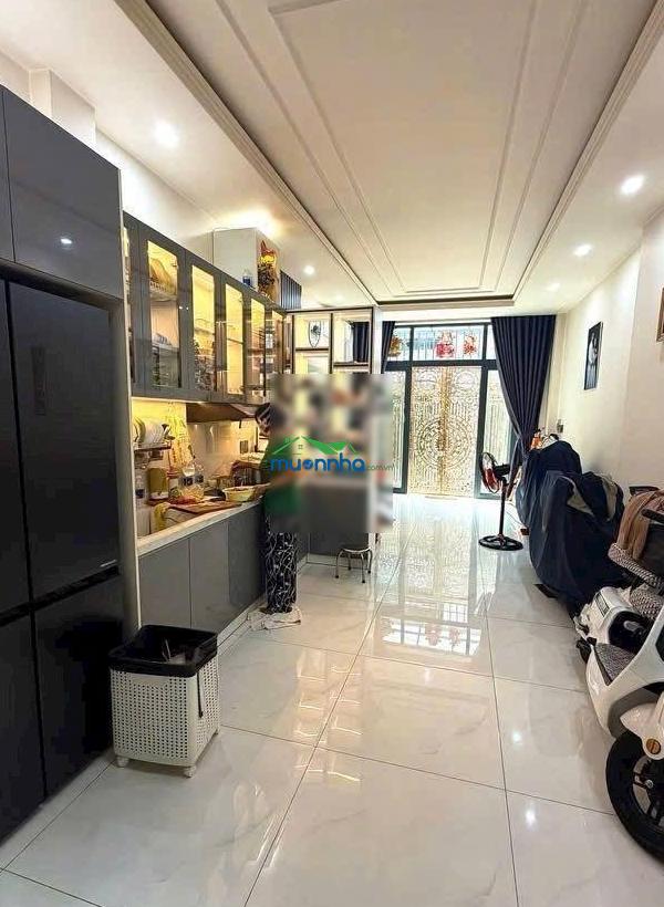 Nhà đẹp 4 tầng full nội thất không quy hoạch q7 - 2