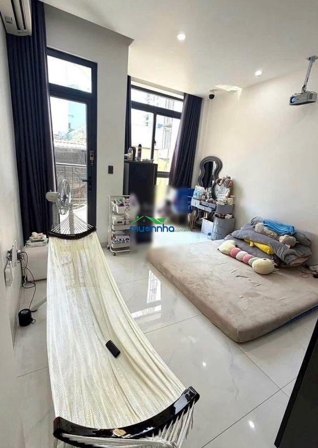 Nhà đẹp 4 tầng full nội thất không quy hoạch q7 - 3