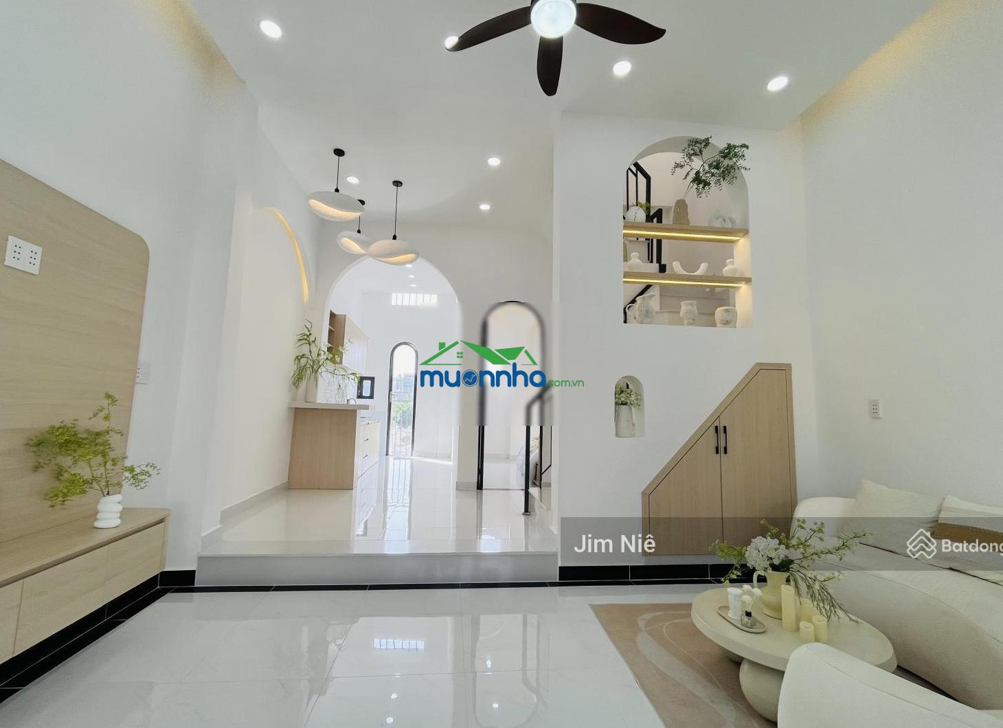 Siêu phẩm - ngay akari võ văn kiệt - nhà 2 tầng - 5x13m - hẻm xe hơi - 2